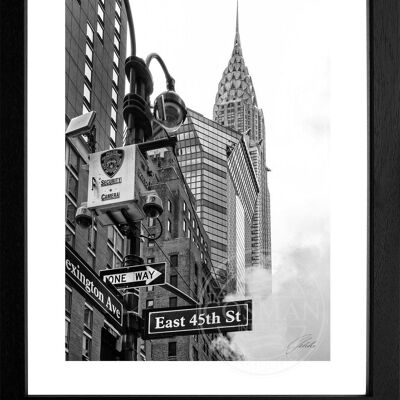 Fotodruck / Poster mit Rahmen und Passepartout Motiv New York NY53 - Motiv: schwarz/weiss - Grösse: L (57cm x 45cm ) - Rahmenfarbe: weiss matt