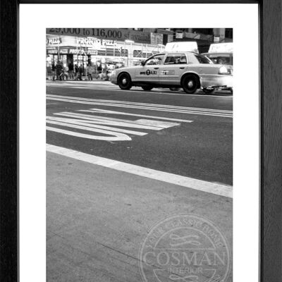 Fotodruck / Poster mit Rahmen und Passepartout Motiv New York NY58 - Motiv: farbe - Grösse: L (57cm x 45cm ) - Rahmenfarbe: schwarz matt