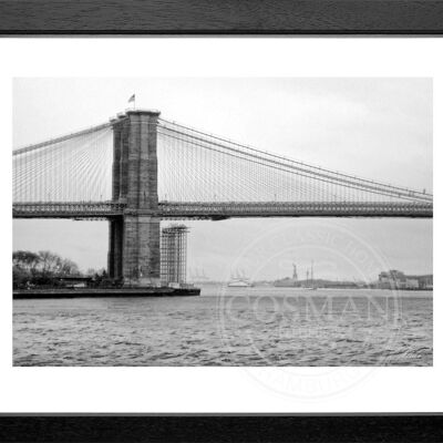 Fotodruck / Poster mit Rahmen und Passepartout Motiv New York NY69 - Motiv: schwarz/weiss - Grösse: S (25cm x 31cm) - Rahmenfarbe: schwarz matt