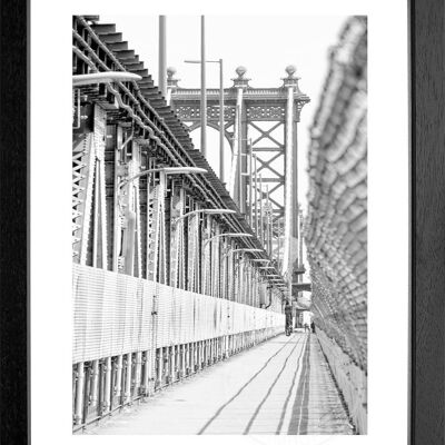 Fotodruck / Poster mit Rahmen und Passepartout Motiv New York NY84 - Motiv: schwarz/weiss - Grösse: M (35cm x 45cm) - Rahmenfarbe: schwarz matt