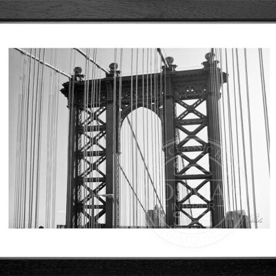 Fotodruck / Poster mit Rahmen und Passepartout Motiv New York NY99 - Motiv: schwarz/weiss - Grösse: S (25cm x 31cm) - Rahmenfarbe: schwarz matt