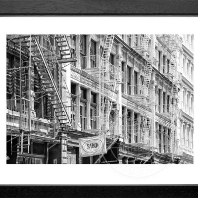 Fotodruck / Poster mit Rahmen und Passepartout Motiv New York NY30 - Motiv: schwarz/weiss - Grösse: S (25cm x 31cm) - Rahmenfarbe: schwarz matt