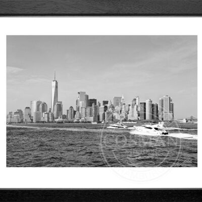 Fotodruck / Poster mit Rahmen und Passepartout Motiv New York NY106 - Motiv: schwarz/weiss - Grösse: L (57cm x 45cm ) - Rahmenfarbe: schwarz matt