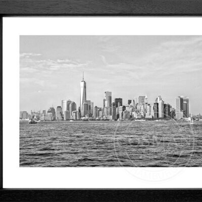 Photo print / poster with frame and passepartout motif New York NY123 - motif: black/white - size: L (57cm x 45cm) - frame color: black matt