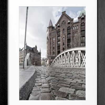 Fotodruck / Poster mit Rahmen und Passepartout Motiv Hamburg HH31 - Motiv: farbe - Grösse: XL (80cm x 60cm) - Rahmenfarbe: schwarz matt