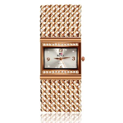 Women Luxury Golden Quartz Watches