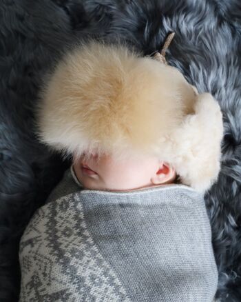 Chapeau de trappeur pour bébé en fourrure d’alpaga - Fabriqué sur commande 5