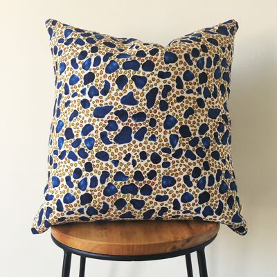 Scatter Cushions - Giraffe Inky Seeds