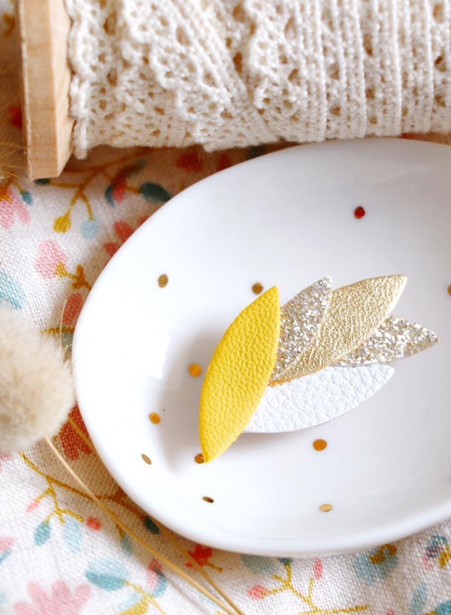 Spilla Mackenzie - Canarino, Bianco