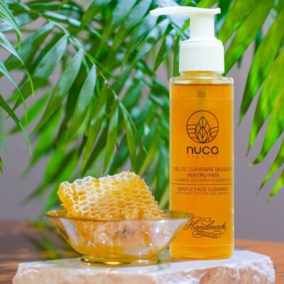 Limpiador facial suave con miel, glicerina y geranio