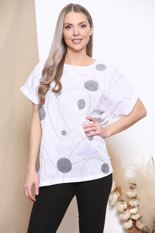 White circle pattern t-shirt