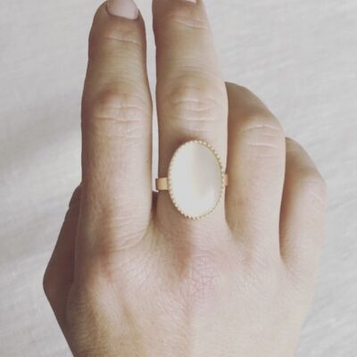 Mina verstellbarer Ring aus goldenem Messing