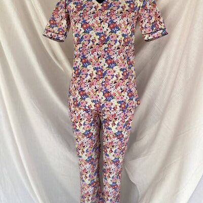 Carnition print loungewear