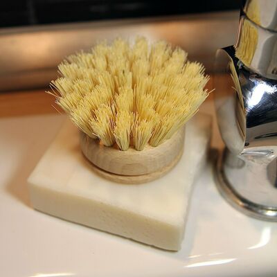 1 x replacement brush made of wood and natural bristles - Matches the dishwashing brush set