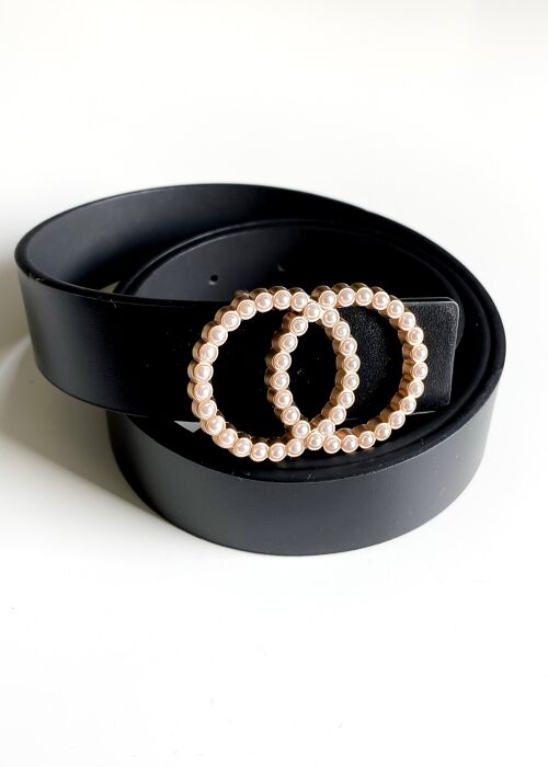 Pearl Buckle Belt In Black