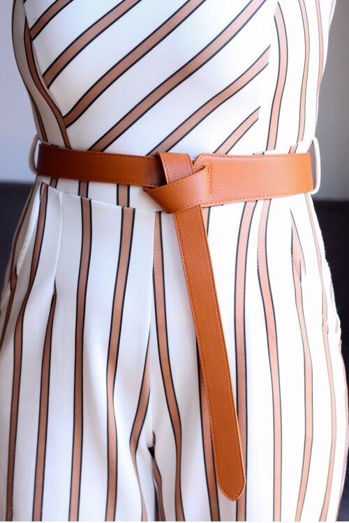 Front Knotted Caramel Brown Belt