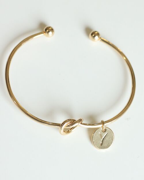 Gold knot Bracelet with Personalised Initial Charm