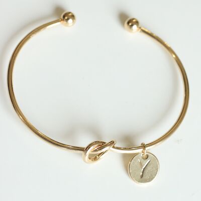 Gold knot Bracelet with Personalised Initial Charm