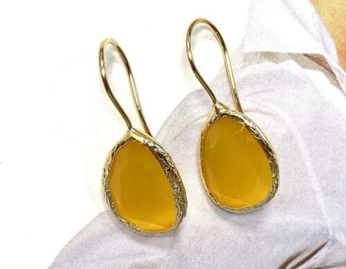 Earrings cateye yellow