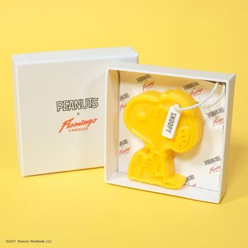 Peanuts x Flamingo Bougies Root Beer Yellow Snoopy Scent 1