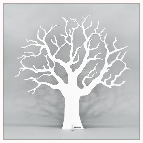 Tree white