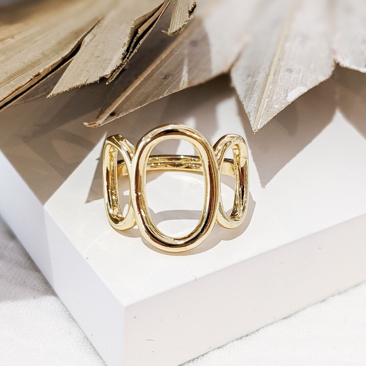 Multi-circle adjustable ring