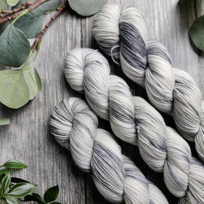 Cairn - Hand dyed yarn