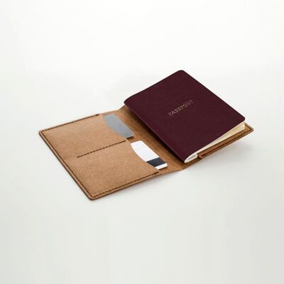 Passport holder in recycled leather - Cream