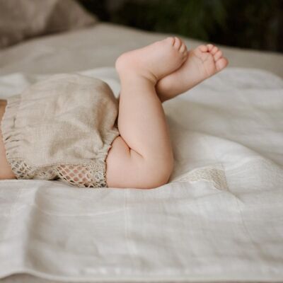 Neugeborene Unterwäsche, Babyschlüpfer, Baby-Blütenhose aus Leinen - Ungefärbtes Leinen