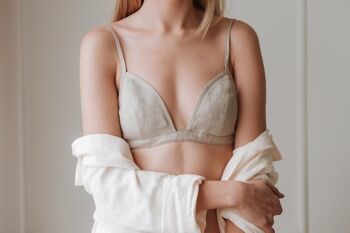BELLA - Bralette en lin blanc biologique, soutien-gorge triangle doux pour femme - blanc gaufré non teint 4