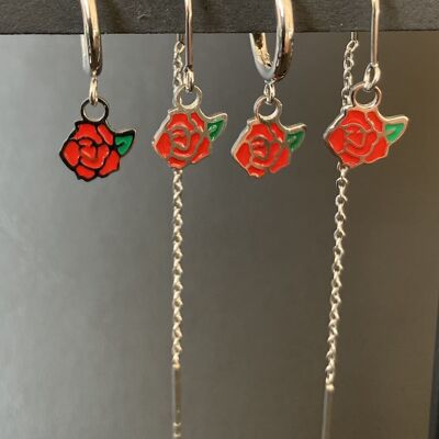 Set de 4 boucles longues argentées avec roses rouges