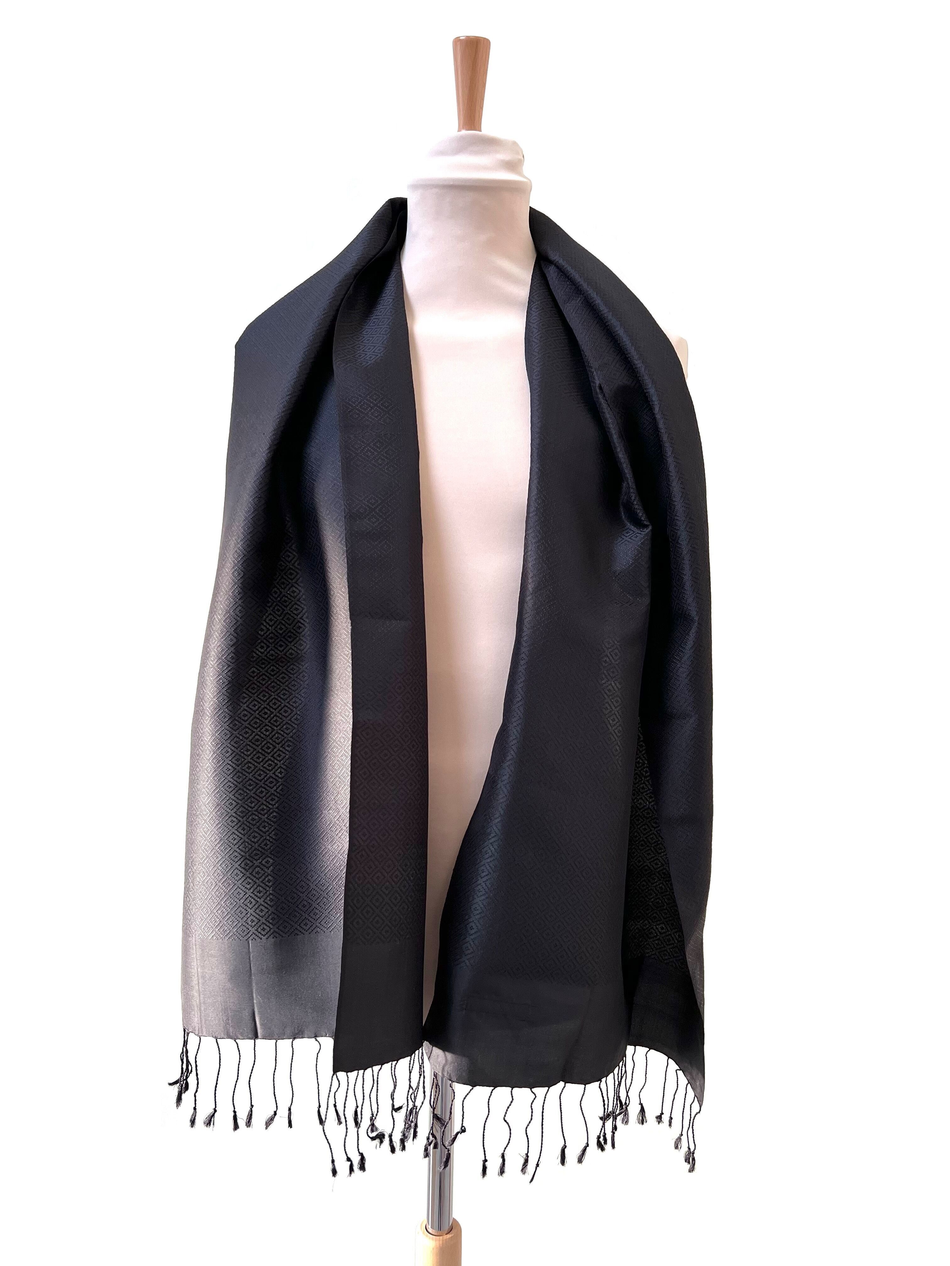 Le Krama en Soie Diamond Luxury Agate Noire