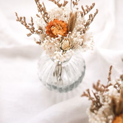 Set aus einer kleinen Kugelvase und ihrem Trockenblumenstrauß "Cashmere Collection" Nr. 20