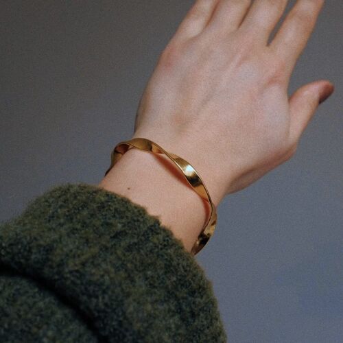 Gold Vermeil Twisted Cuff