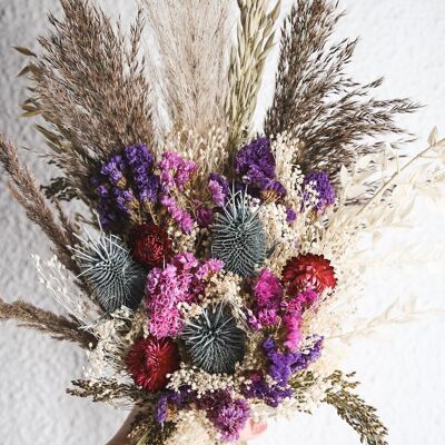 Ampio bouquet di fiori secchi viola, blu e avorio, collezione "Spirit Champêtre" n° 9