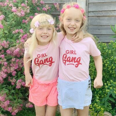 T-shirts assortis de soeurs de gang de fille