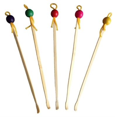 Bamboo earpick - red ball