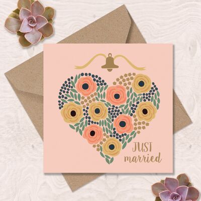 Just Married - Heart and Roses
