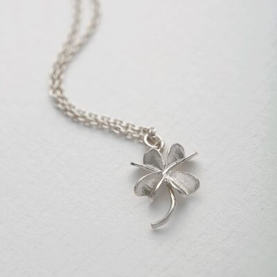 Lucky Clover Necklace - Silver