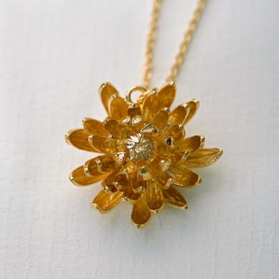 Chrysanthemum Flower Necklace - Gold plate