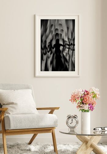 Photographie noir et blanc d'une femme dans un kaléidoscope - 40 x 50 cm 2