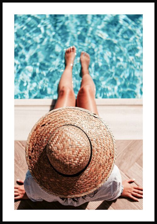 Sommerliches Fotografie Poster Frau am Pool - 30 x 21 cm