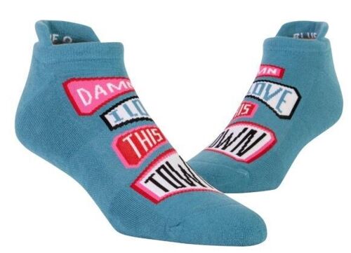Love This Town Sneaker Socks S/M – NEW!