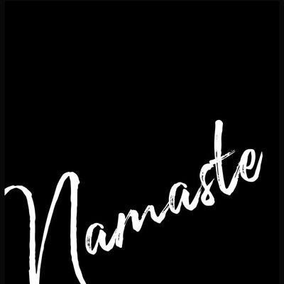 Namasté Typografie Yoga Poster mit weißem Schriftzug auf schwarz - 21 x 30 cm