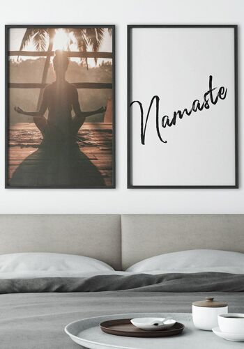 Poster Photographie Femme en Pose de Yoga - 40 x 50 cm 2