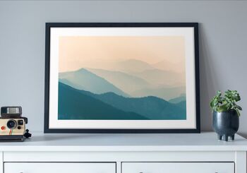 Affiche montagnes avec silhouettes - 40 x 30 cm 2