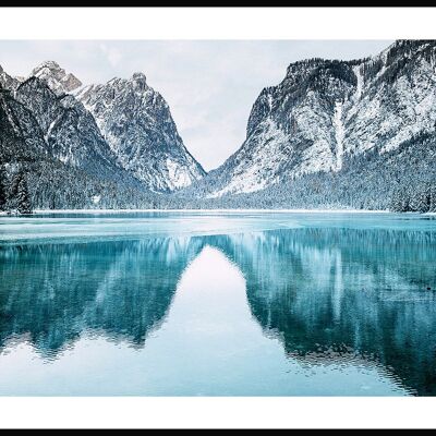 Mountains poster with lake in the foreground - 30 x 21 cm