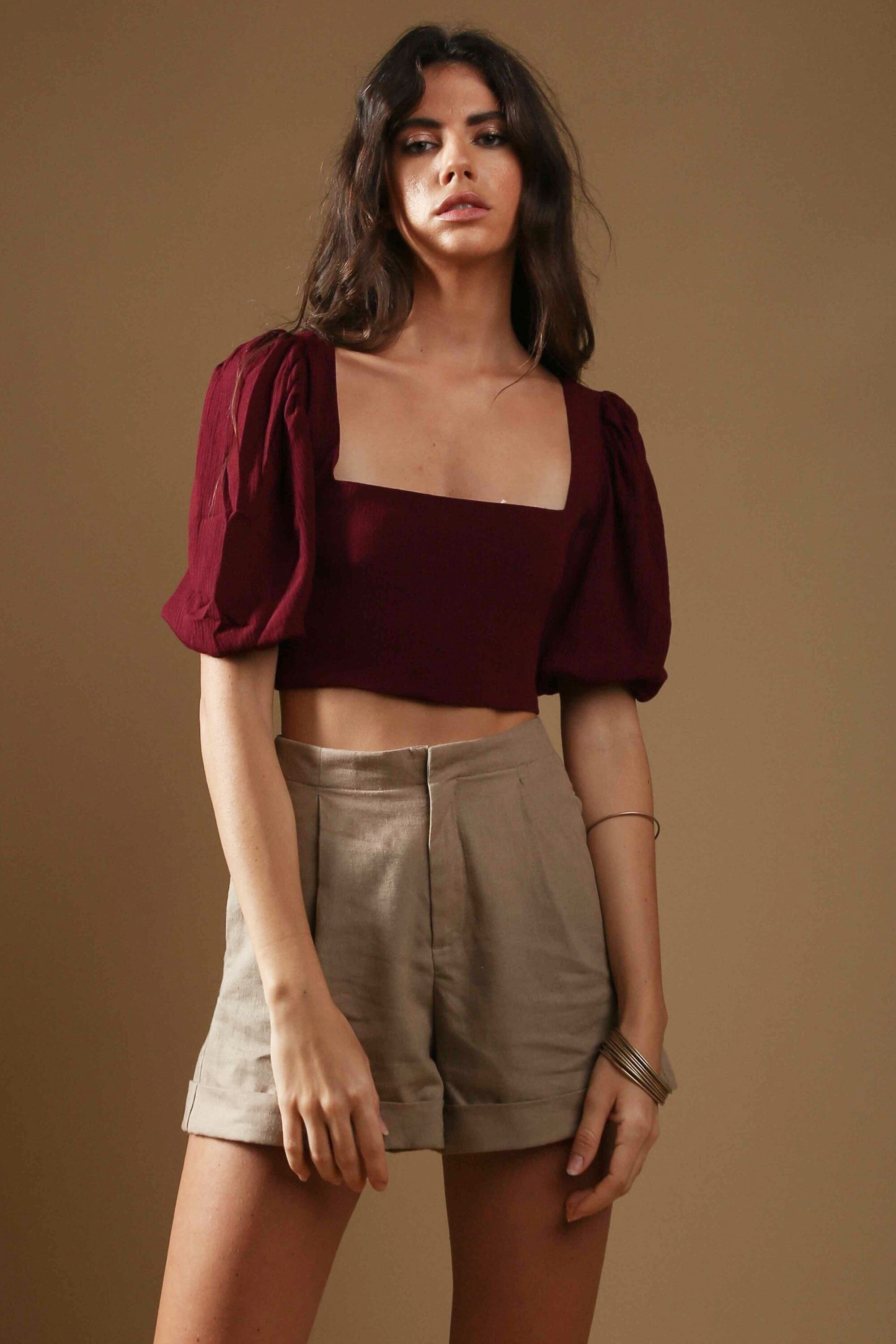 Maria Burgunder bauchfreies Top