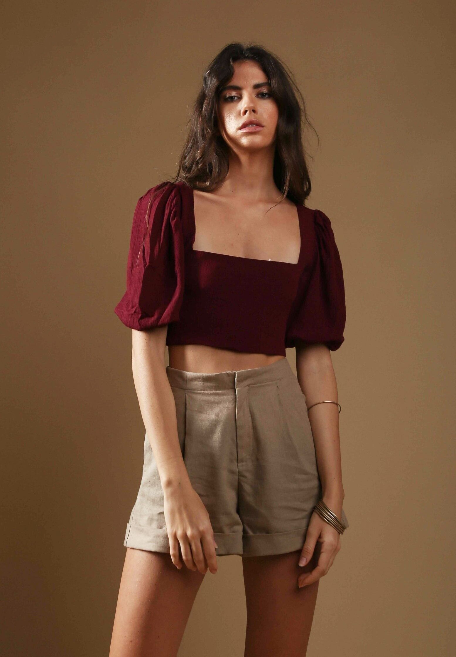 Sarah hoch taillierte Leinenshorts Taupe