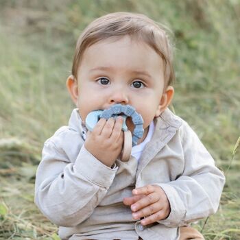 Jouet de dentition en silicone pour bébé poisson bleu pastel 4